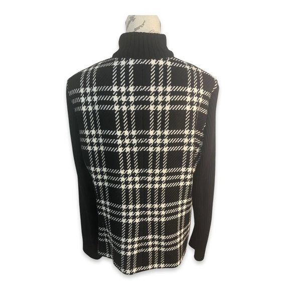 Kate Hill Jacket - Picture 2 of 5